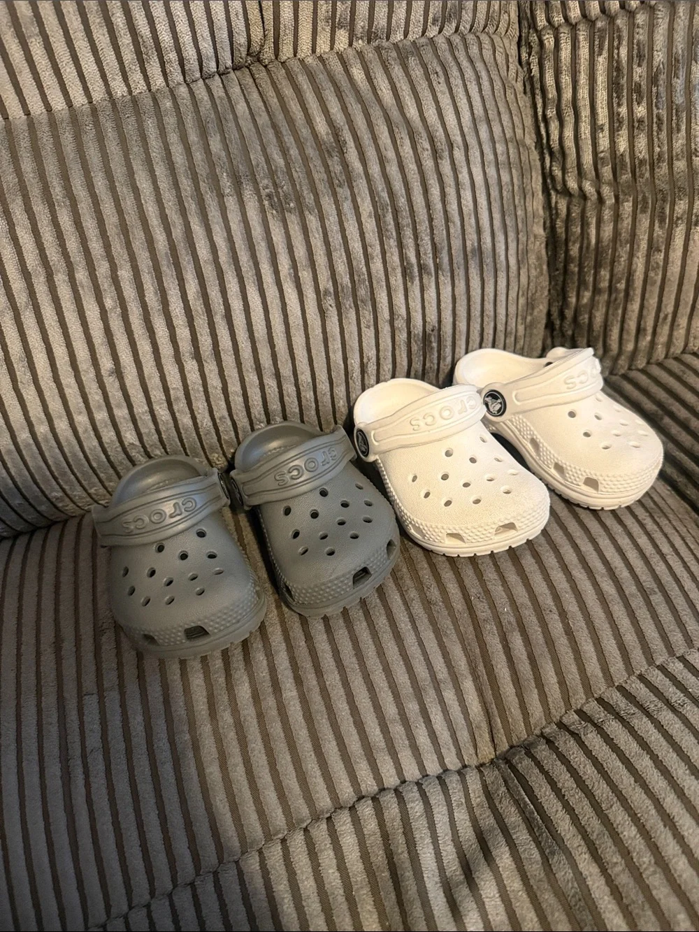 CROCS Kids Classic Clogs in Gray and White